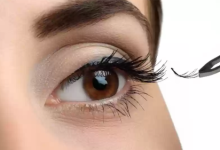 How Natural Eyelash Extensions Can Transform Your Appearance