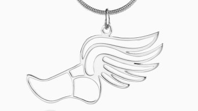 hermes's-winged-foot-necklace